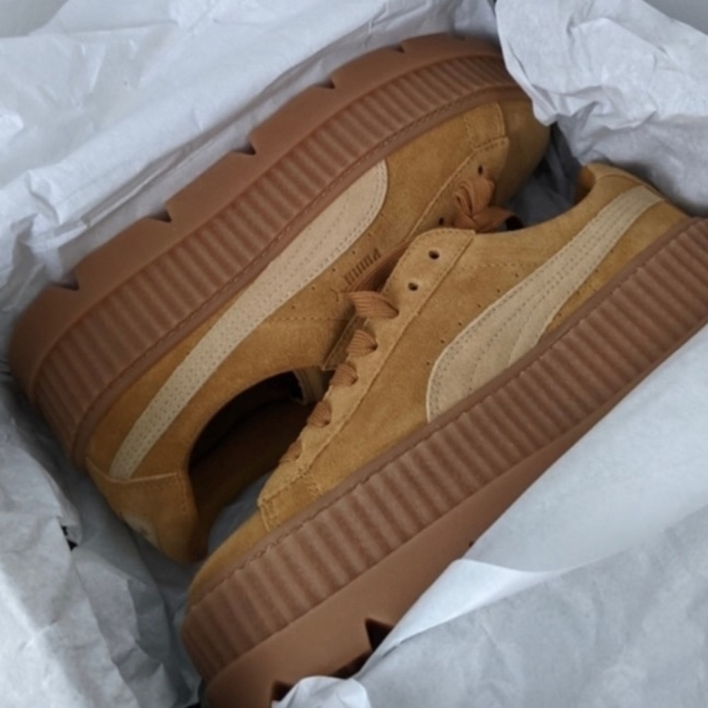 Chunky platform pumas